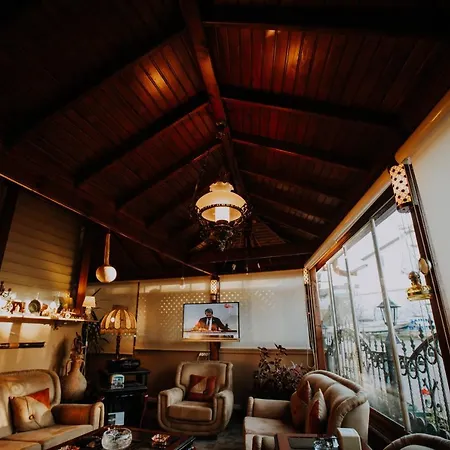 Ξενοδοχείο Erish