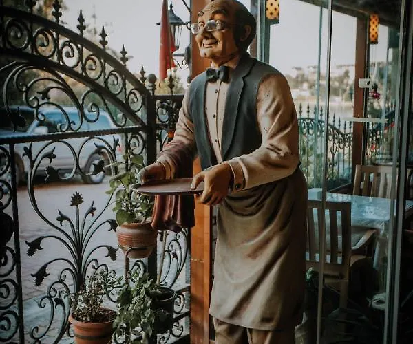 Ξενοδοχείο Erish